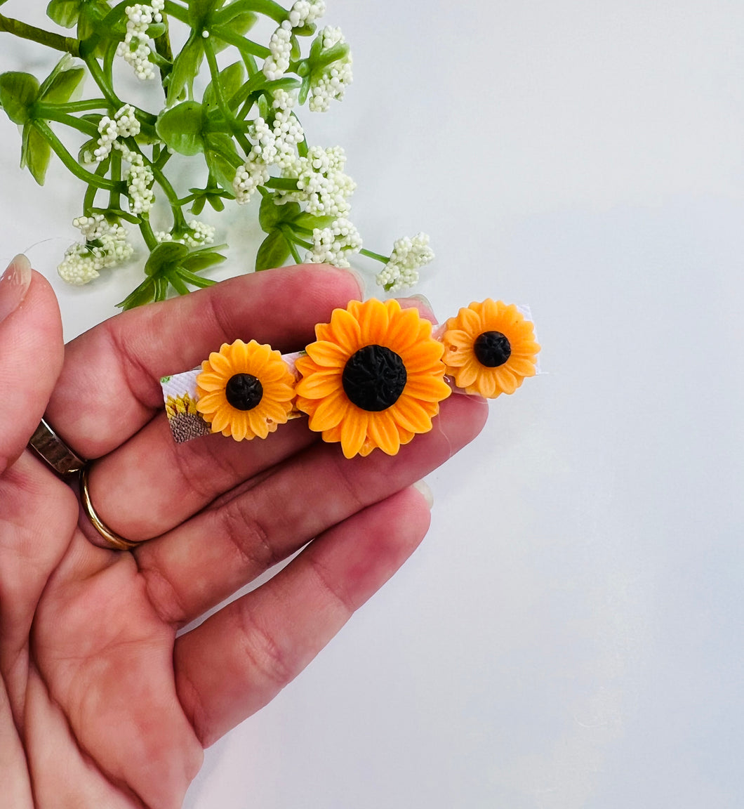 Sunflower clip