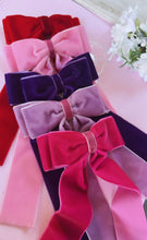 Load image into Gallery viewer, Velvet Bow, Pack of five
