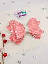 Load image into Gallery viewer, Pink Glitter Bow
