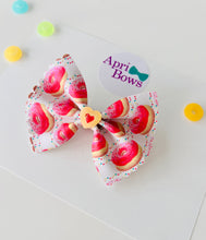 Load image into Gallery viewer, Pixy Donuts Bow
