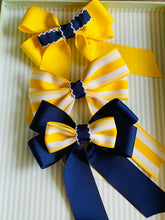 Load image into Gallery viewer, Back to school, back to school bows, school bows, set of bows
