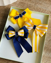 Load image into Gallery viewer, Back to school, back to school bows, school bows, set of bows
