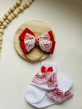 Load image into Gallery viewer, Baby girl red bow and sock set, baby girl red bow, baby girl red headband, Red bow set,Valentine  bow and sock set, birthday bow set
