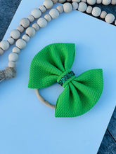 Load image into Gallery viewer, girls hair bows,  baby girl green headband, green hair bows
