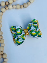 Load image into Gallery viewer, St Patricks day gold bow
