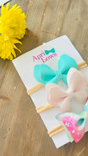 Load image into Gallery viewer, Butterfly headband bow
