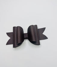 Load image into Gallery viewer, Brown Leather Bow
