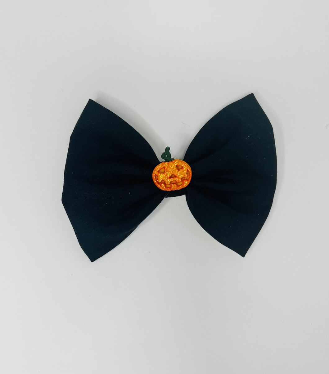 Black Pumpkin Bow