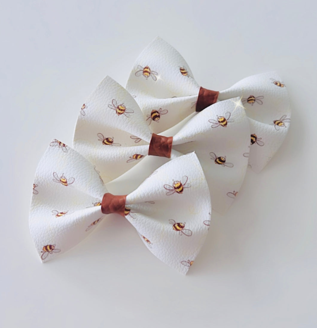 White Pixy Bow